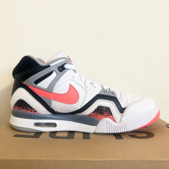 SOLD ❌ Nike Air Tech Challenge 2 Hot Lava size 10.5 CJ1437-100 PRE-OWNED - Picture 3 of 9